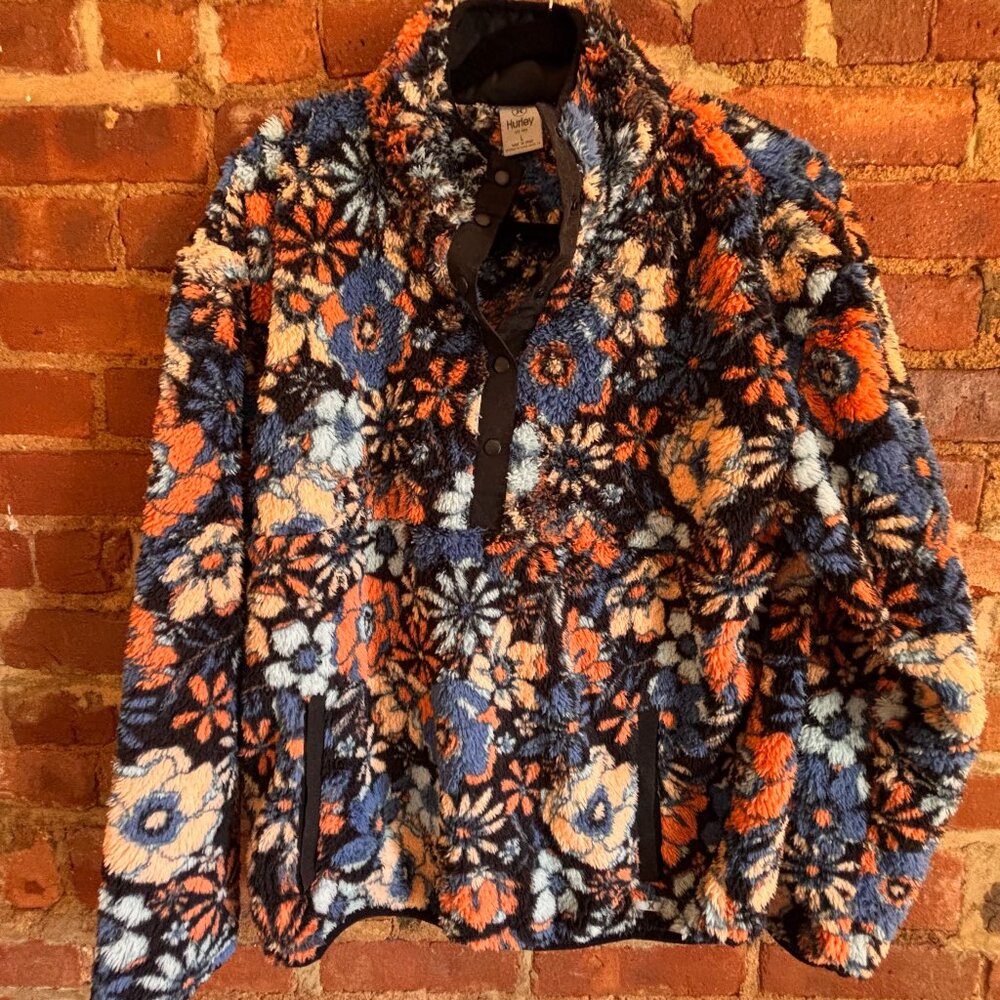 Hurley Quarter Snap Floral Fleece with Pockets